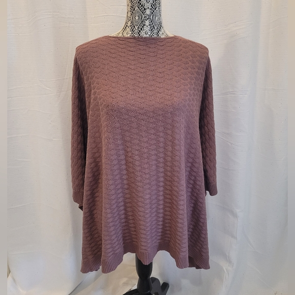 Lululemon Retails Divinity Poncho Woven, Color Spanish Oak Sz OS - Picture 4 of 11